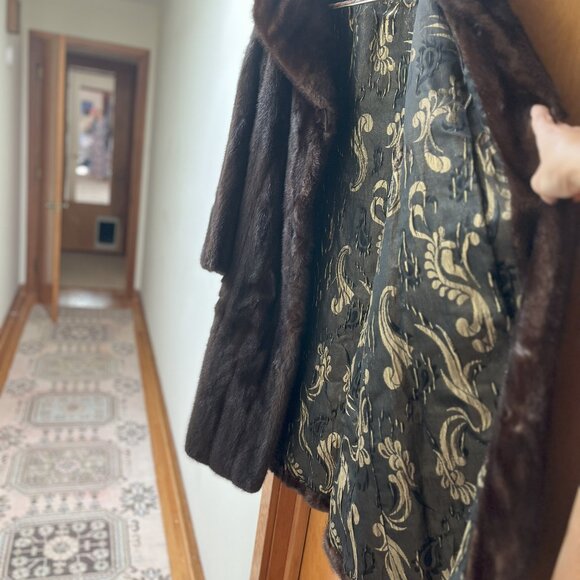 ✨ Vintage 1960s MCM Genuine Mink Fur Coat – Handcrafted in NYC ✨ - Picture 8 of 14